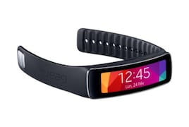 Samsung Gear Fit Smartwatch (Black Strap, 46mm)